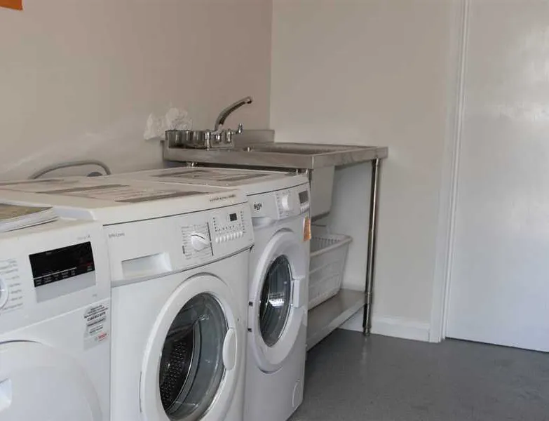near-howe-certificated-location-penrith-2tmwq