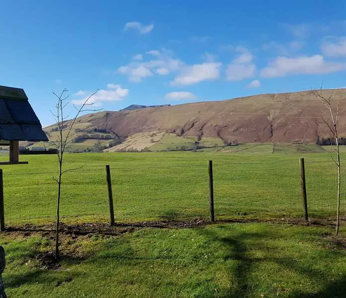 near-howe-certificated-location-penrith-cqujv