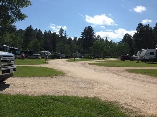 custers-gulch-campground-custer-8z6xa