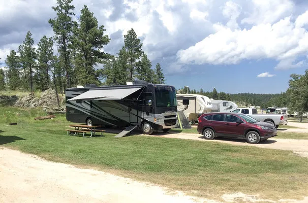 custers-gulch-campground-custer-ke3im