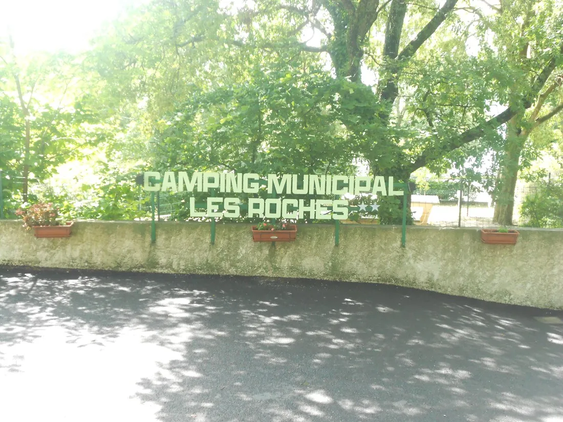 municipal-les-roches-ste-croix-du-verdon-hs1w7