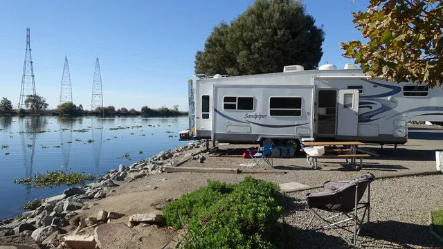 riverpoint-landing-marina-resort-stockton-iwu6x