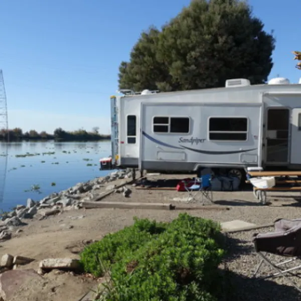 riverpoint-landing-marina-resort-stockton-iwu6x