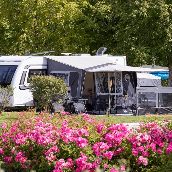 kawan-resort-le-lac-dorient-mesnil-saint-pere-dnizj
