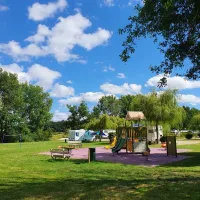 kawan-resort-le-lac-dorient-mesnil-saint-pere-qwllu