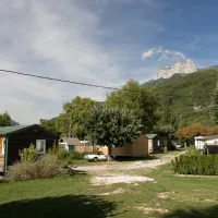 la-chapelle-st-claude-talloires-haute-savoie-reqra