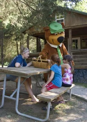 yogi-bears-jellystone-park-at-lake-monroe-bloomington-kidgx