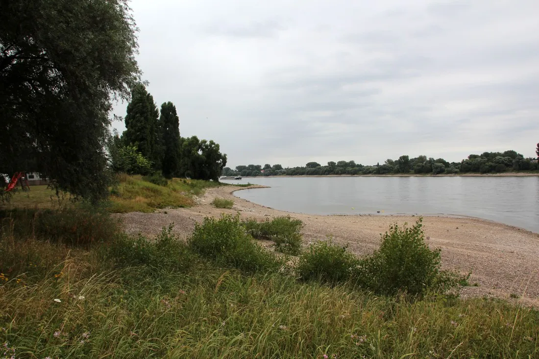 azur-meerbusch-meerbusch-hxm3p