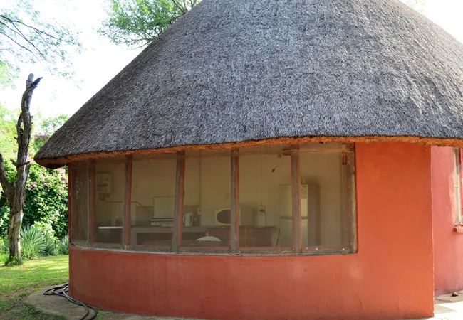 amanzimlotzi-riverside-bush-camp-hoedspruit-fi7ph