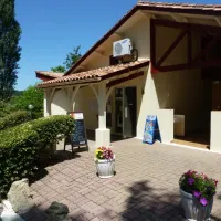 les-bouml-bains-badefols-sur-dordogne-1pate