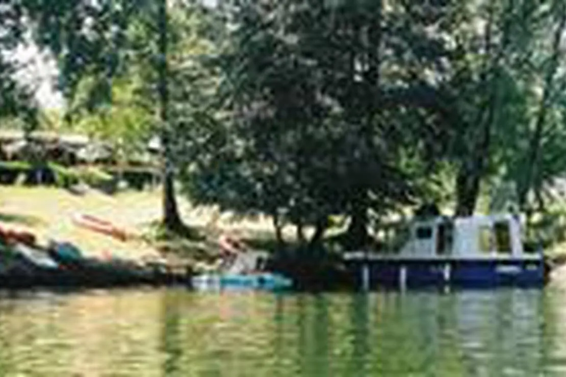 camping-municipal-de-lecluse-douelle-mcrzt