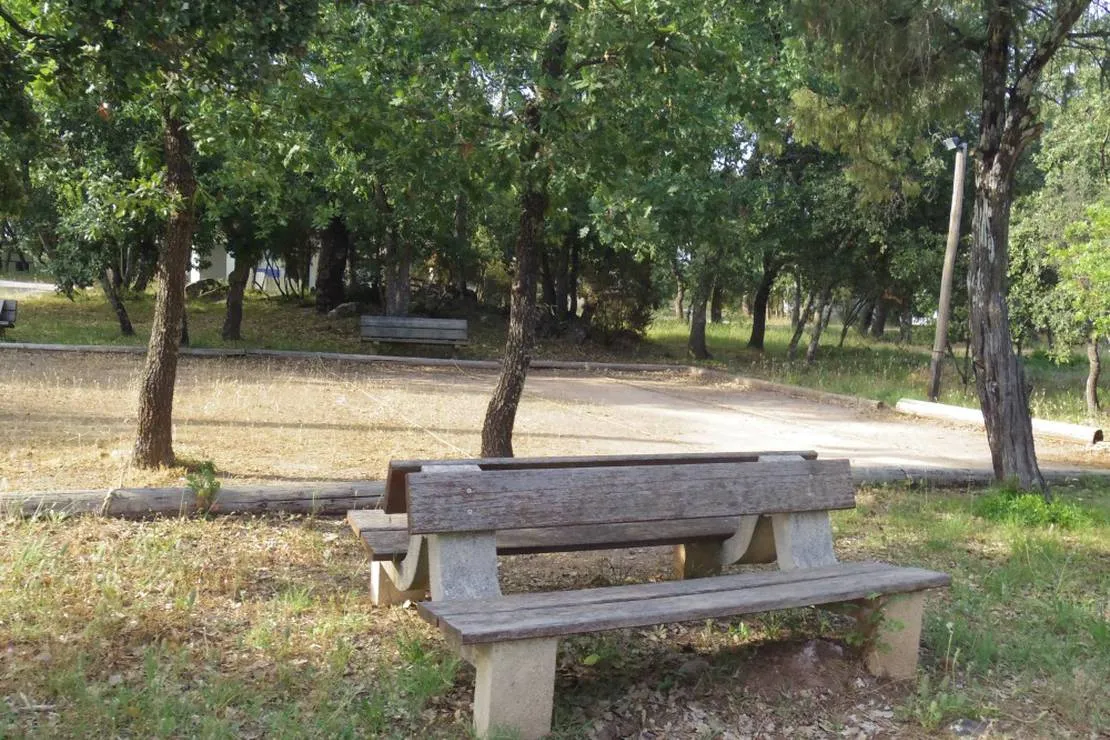 camping-les-bruyeres-le-luc-epfow