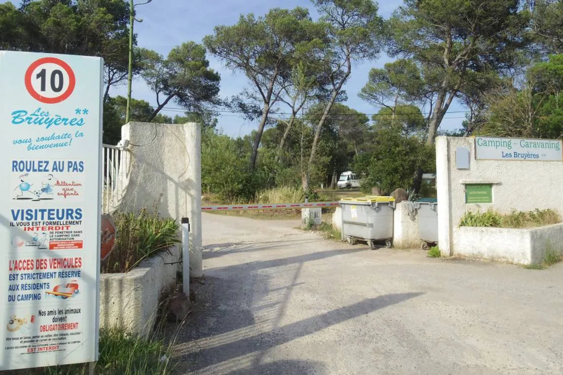 camping-les-bruyeres-le-luc-kuedv