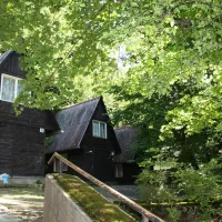 hollostetoi-hegyi-camping-bukkszentkereszt-hollosteto-5j6wm