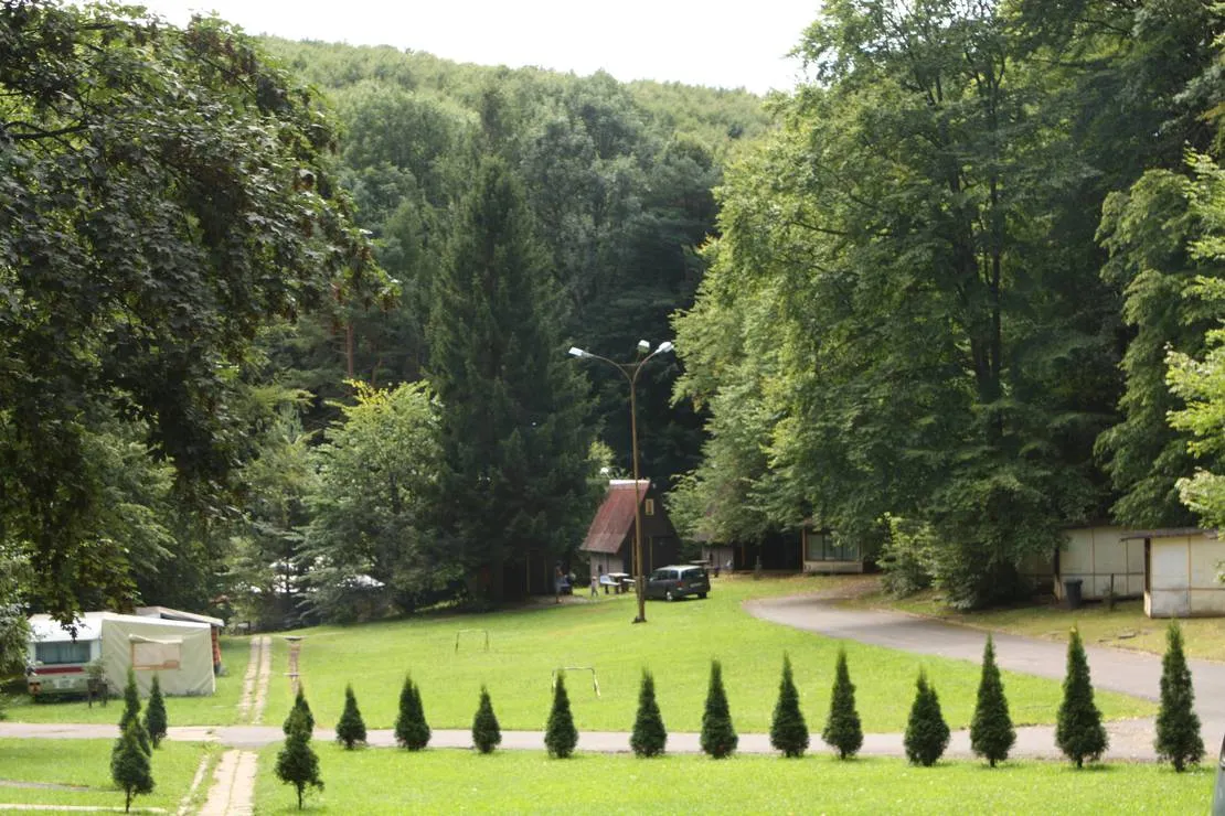 hollostetoi-hegyi-camping-bukkszentkereszt-hollosteto-mrizc