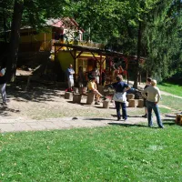 hollostetoi-hegyi-camping-bukkszentkereszt-hollosteto-wm4hf