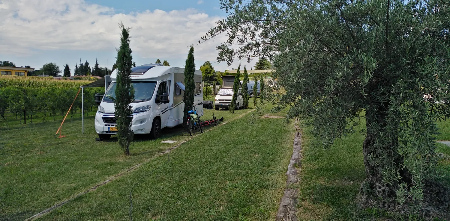 agricampeggio-oro-verde-verona-ya4lg