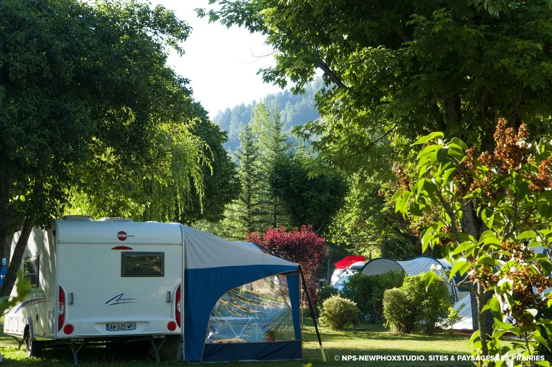 les-prairies-seyne-les-alpes-nkwqq