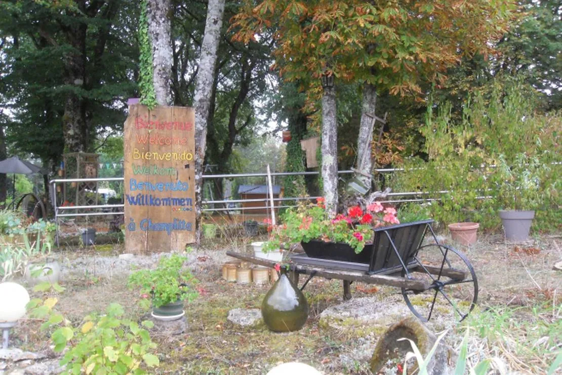 camping-de-champlitte-champlitte-xjshm