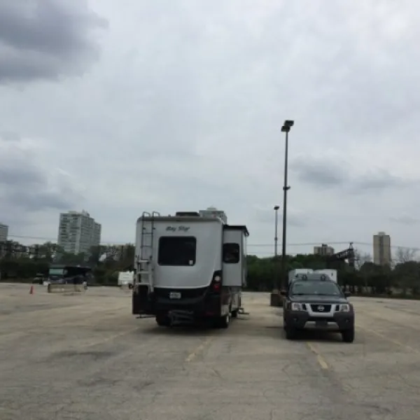 mccormick-place-lot-b-chicago-fnpi8