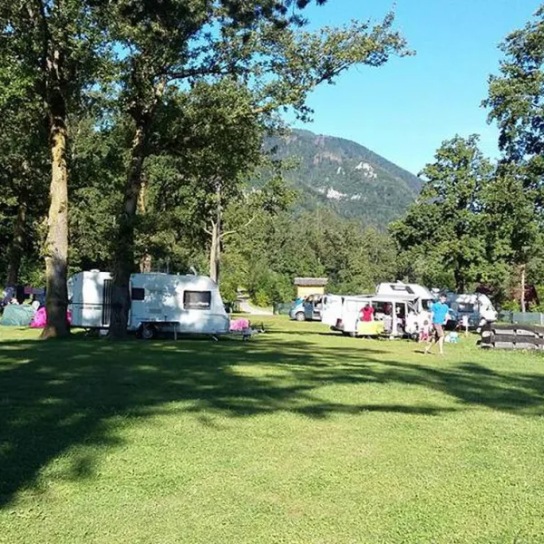 camping-perun-lipce-blejska-dobrava-2byru