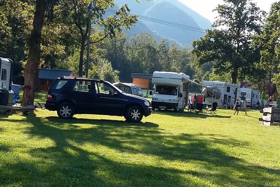 camping-perun-lipce-blejska-dobrava-y87oq