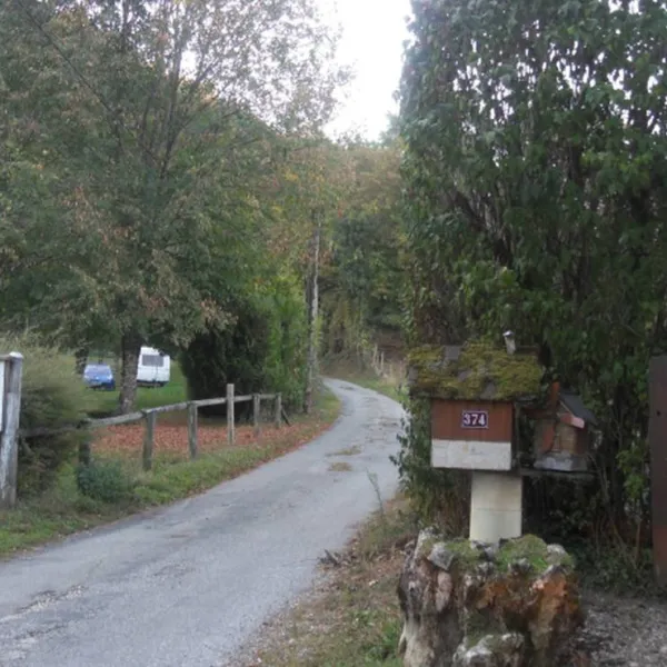 camping-la-londagne-marie-therese-et-rene-jeantet-st-beron-3tzlo
