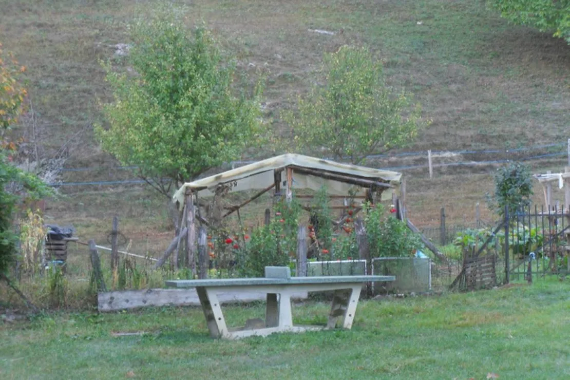 camping-la-londagne-marie-therese-et-rene-jeantet-st-beron-ultlb