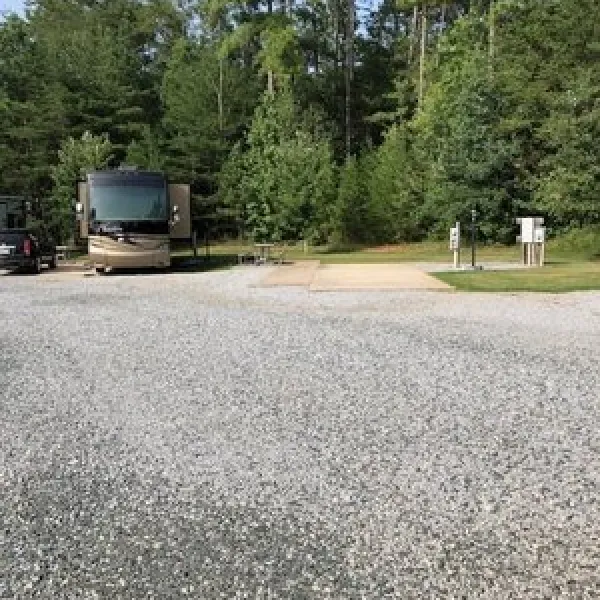 pine-ridge-campground-roebuck-4fcub