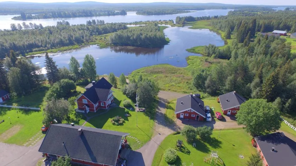 holiday-village-kuukiuru-vuostimo-kmzca