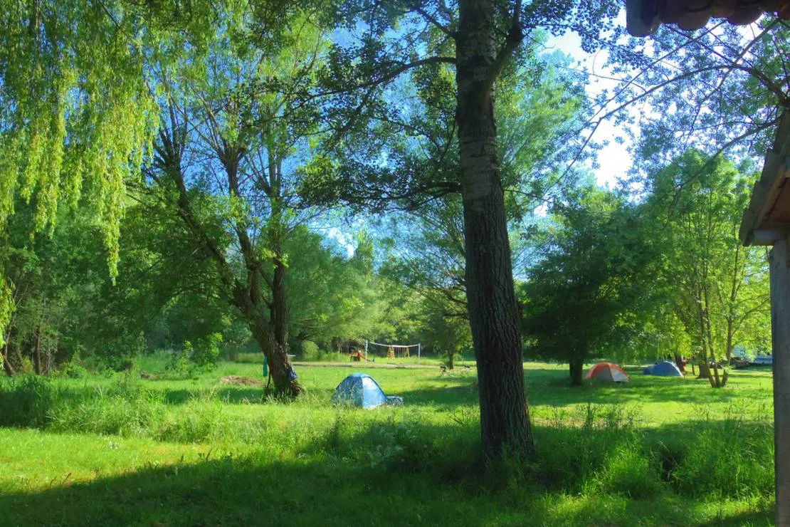 camping-municipal-le-grand-canyon-la-palud-sur-verdon-w4ylm