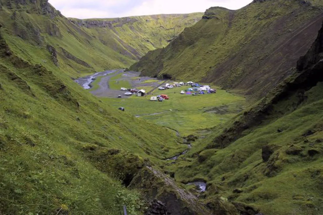 camping-thakgil-vik-opams