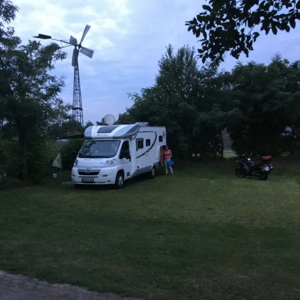 minicamping-de-karpermolen-bladel-4kdpv