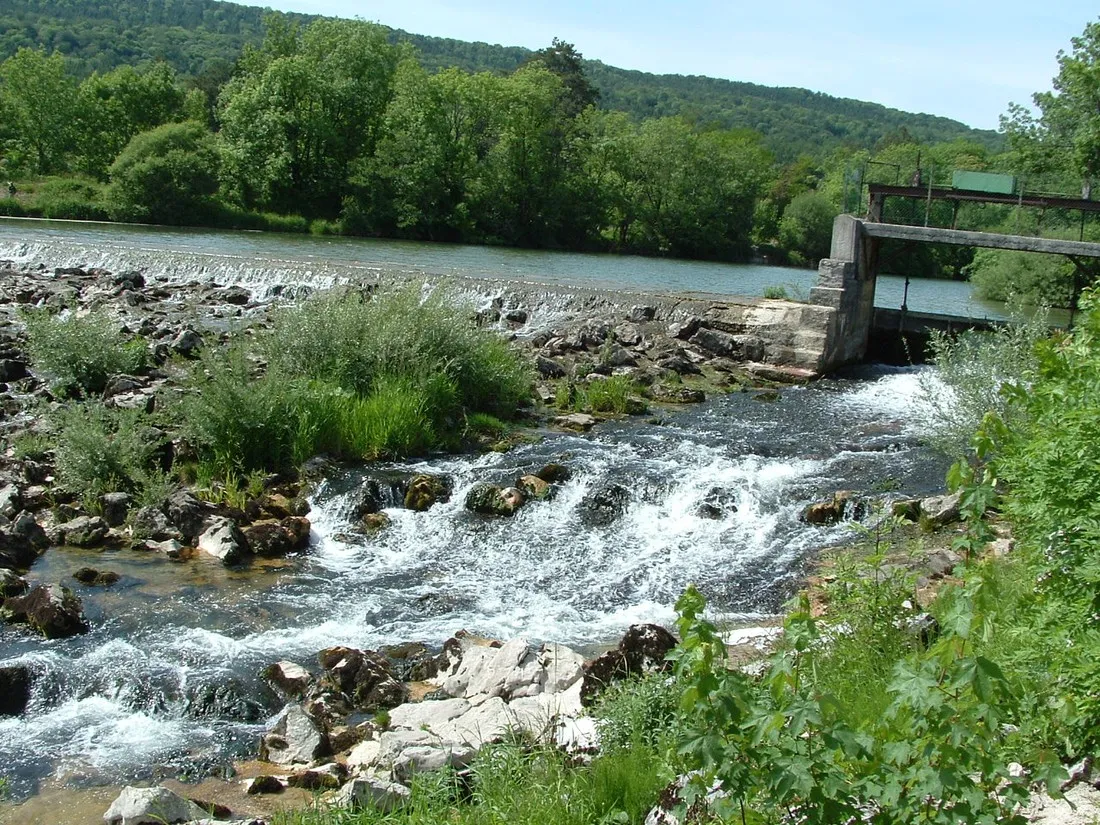 le-bivouac-pont-du-navoy-jura-fkhqx