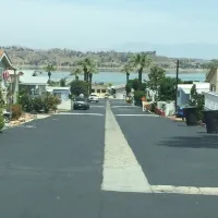 crane-lakeside-park-resort-lake-elsinore-gczri