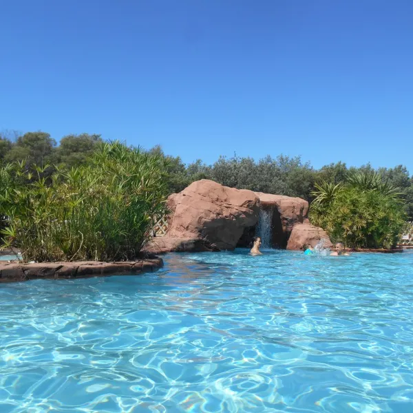 la-vallee-du-paradis-saint-raphael-agay-bxgux