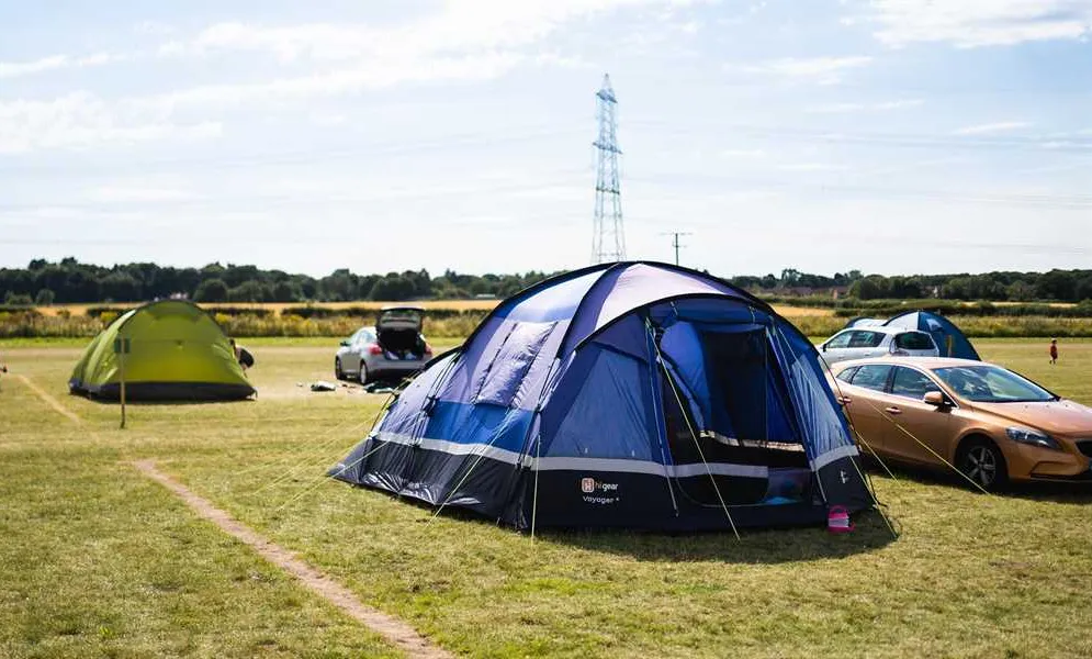 camp-lion-doncaster-mxxjz