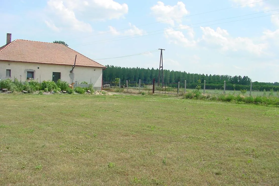 hongarije-poesta-mini-camping-tiszakecske-is5jp