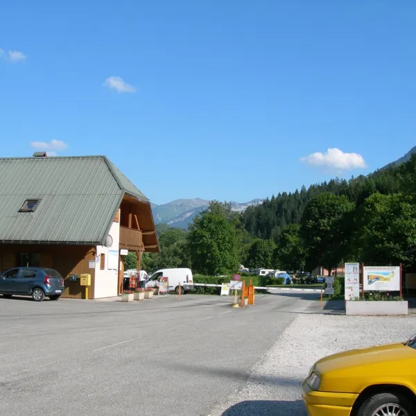 municipal-de-l-ile-lescheraines-2yce1