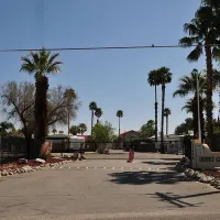 desert-oasis-mh-rv-resort-desert-hot-springs-qezg7