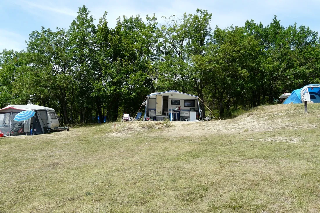 domaine-naturiste-des-lauzons-limans-kfa3y