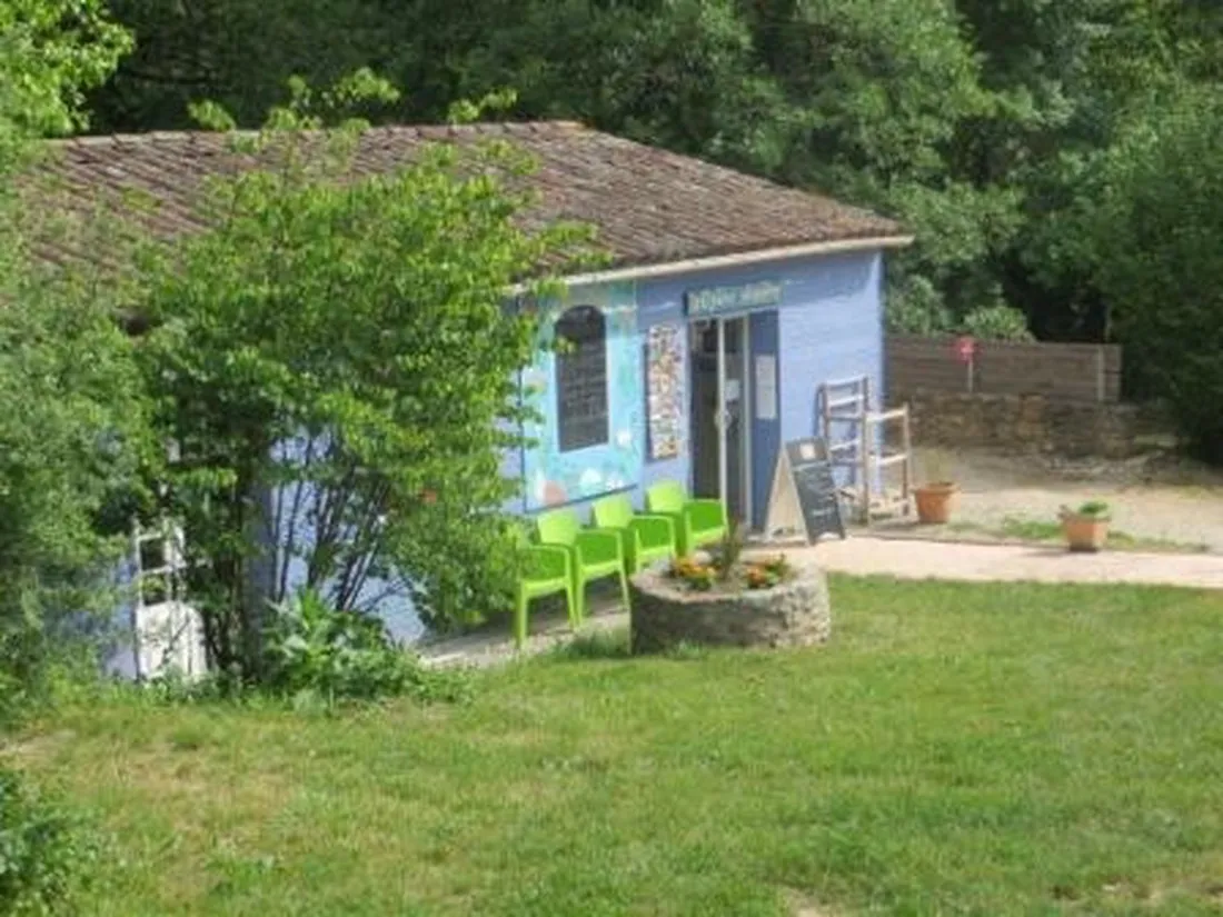 domaine-naturiste-des-lauzons-limans-z4qkq