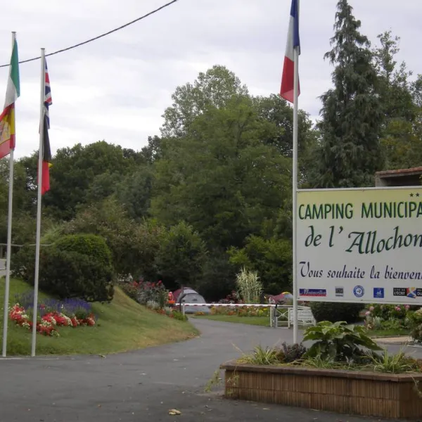 camping-municipal-de-lallochon-montmorillon-u2vjz