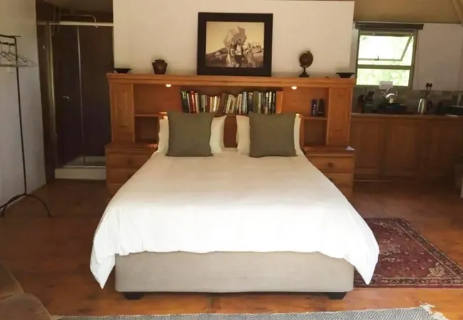 the-well-glamping-tent-dirkie-uys-street-franschhoek-akfr8