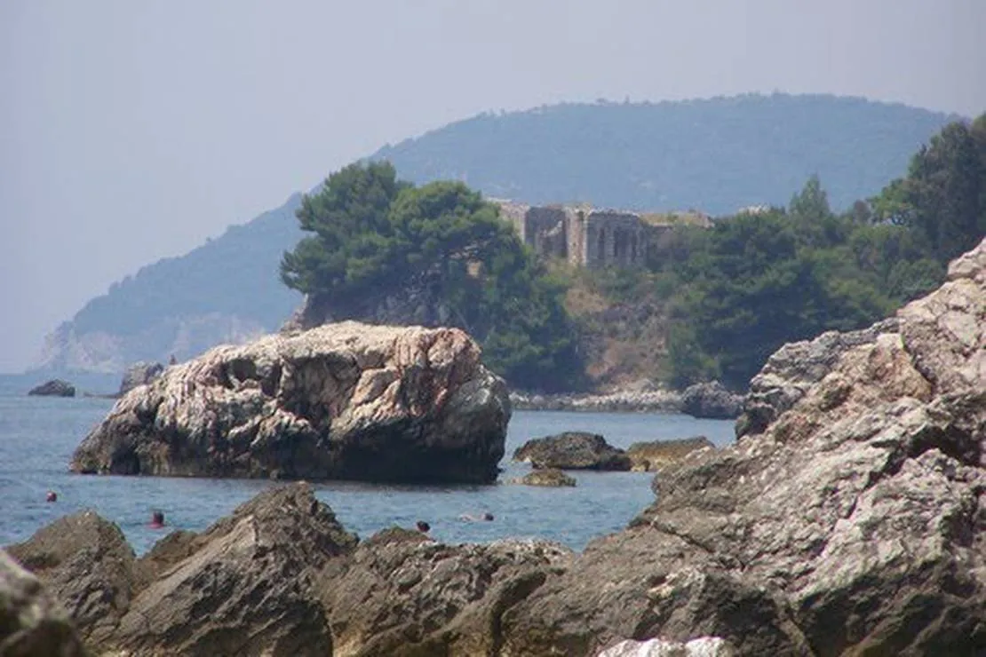 camping-q-bar-montenegro-bar-l1jmt