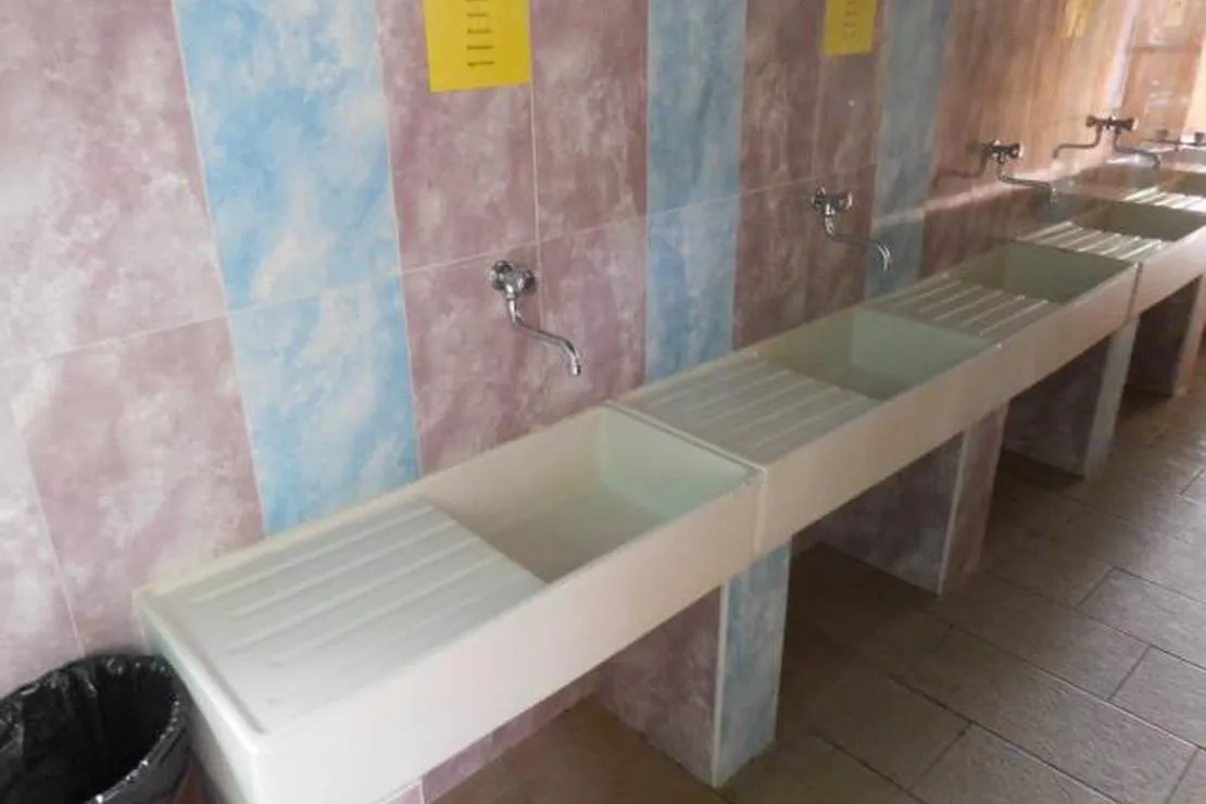 camping-por-la-mar-ventimiglia-3jvcl