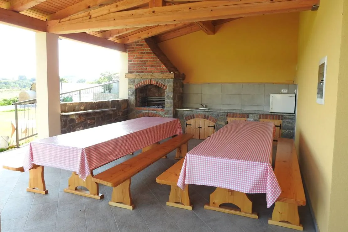 kamp-pri-rebkovih-ajdovscina-i02aa