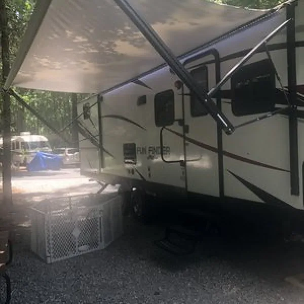 pine-lake-campground-bishop-afzjq