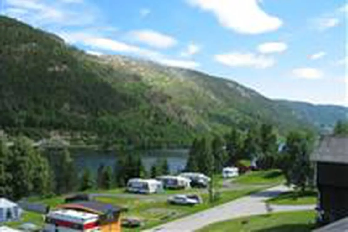 fjordglott-camping-og-hyttesenter-rodberg-vatbu