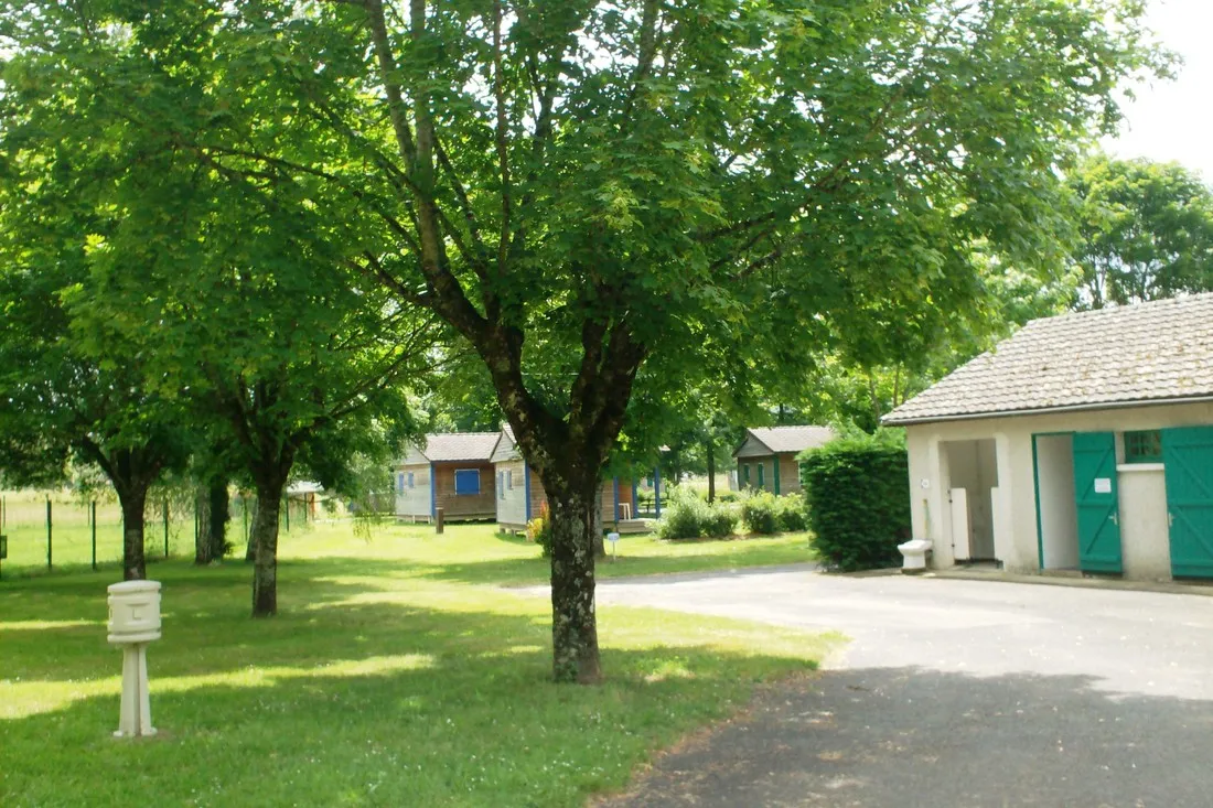 la-riviere-donzenac-frankrijk-q4umt